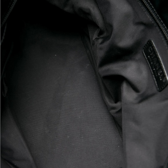 CHANEL Large Paris-Biarritz Tote - Picture 6 of 10